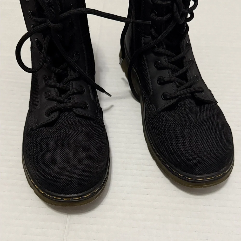 Dr. Martens - Junior Combs - Black - Size US3 - Good Used Condition!!